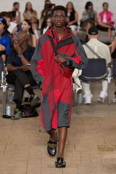 Look 40
